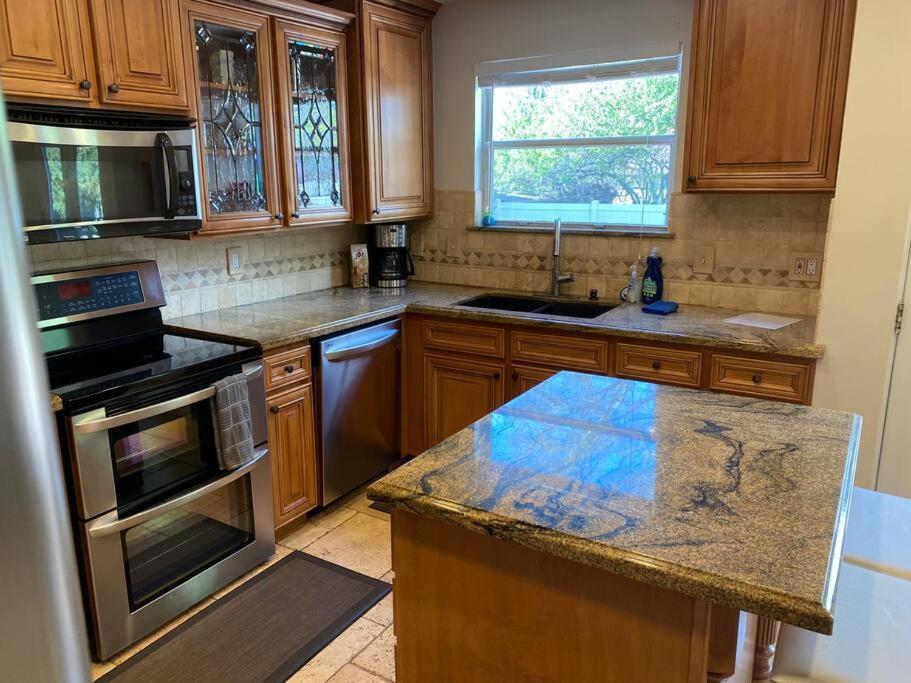 Wasatch Front Home With Pool Close To Everything! Murray Exterior photo